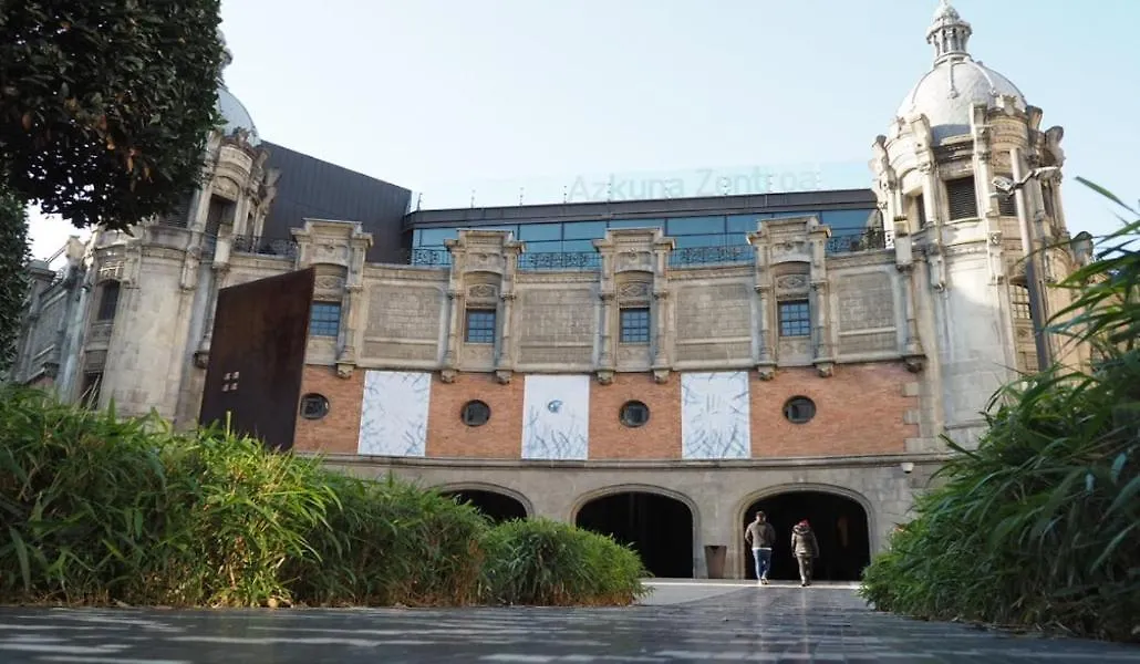 Alhondiga Flat By Next Stop Bilbao Apartment